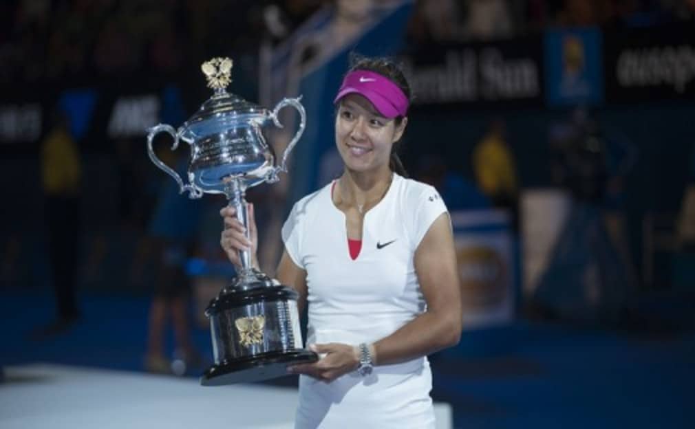 In a match that lasted one hour and 37 minutes Li Na defeated Slovakian Dominika Cibulkova 7-6 (3) 6-0 to add the Australian Open title to her 2011...