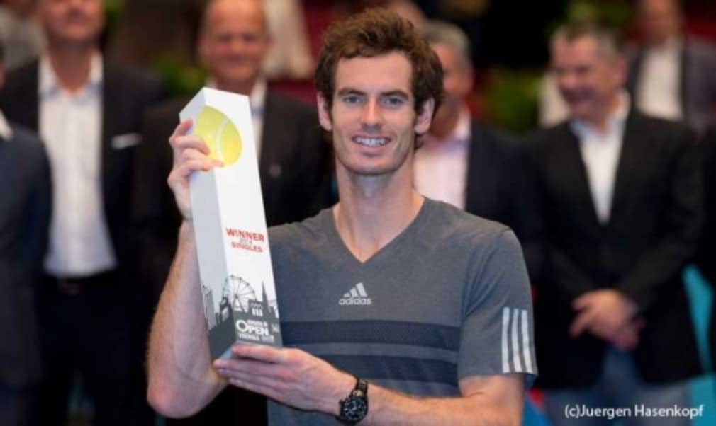 Marin Cilic became the fifth man to book his place at this yearÈs Barclays ATP World Tour Finals as Andy Murray and Tomas Berdych boosted their c...