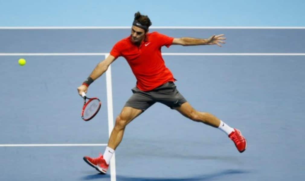 Andy MurrayÈs season came to an end at the hands of Roger Federer as the six-time champion became the first man to book his place in the last fou...