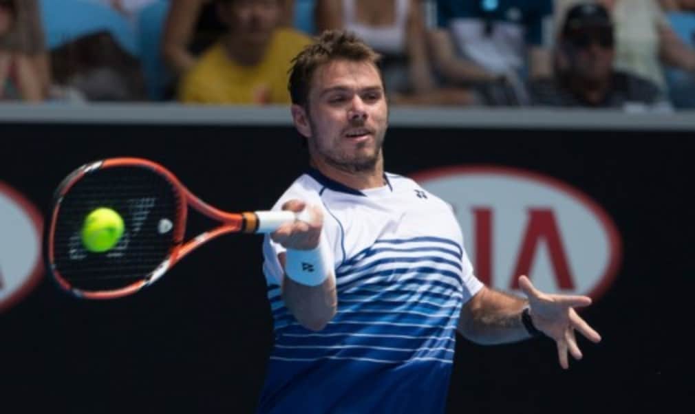 Stan Wawrinka took another step closer to the defence of his Australian Open title as he moved into the quarter-finals with victory over Guillermo ...