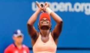 Sloane StephensÈ remarkable comeback gathered pace as she overcame Anastasija Sevastova 6-3 3-6 7-6(4) to advance into the semi-finals of the US ...