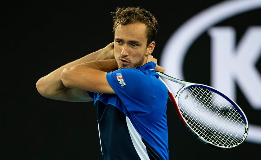 Daniil Medvedev backhand