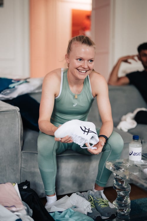 Harriet Dart ASICS 2022