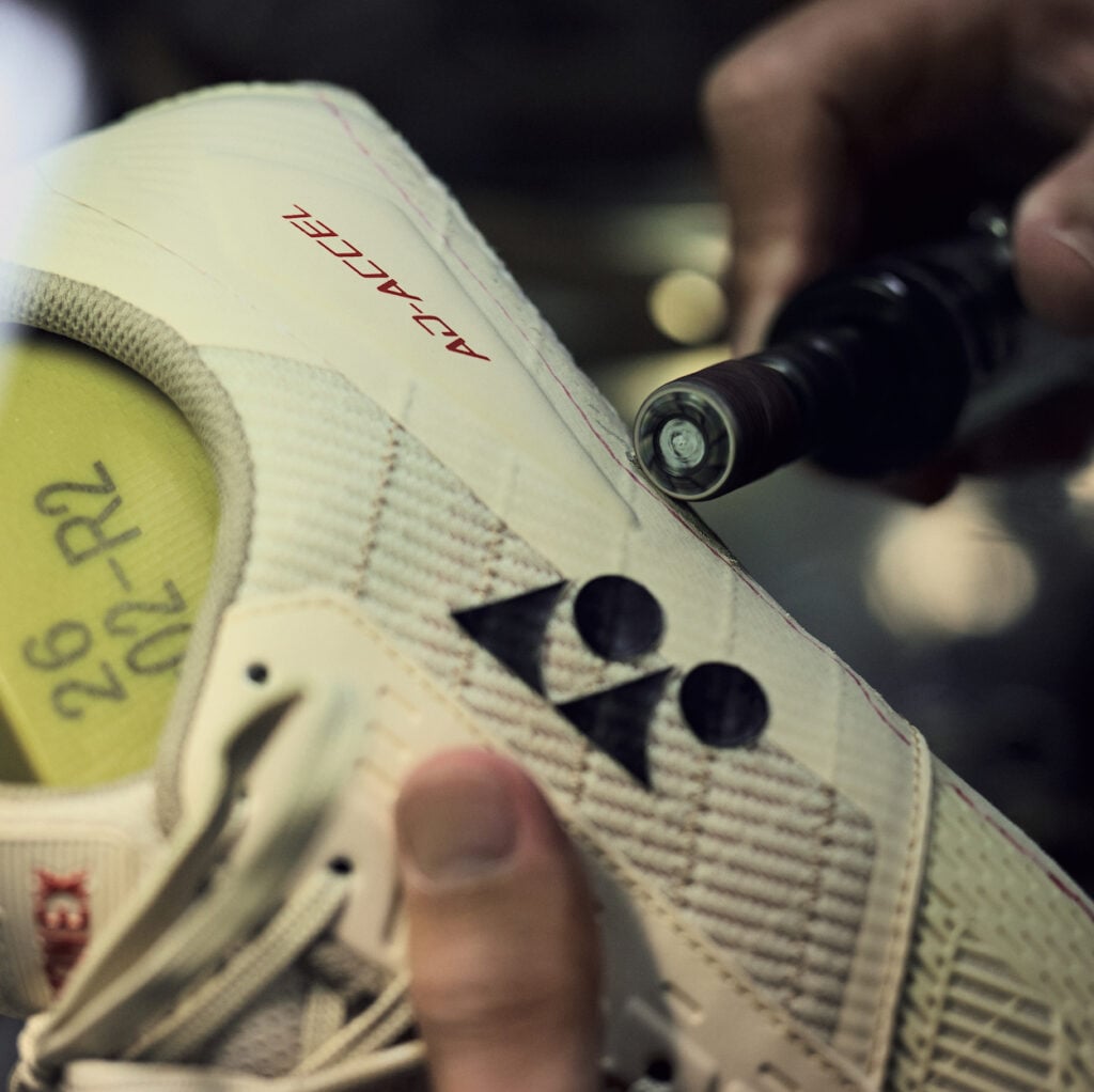 Yonex Tennis Shoes