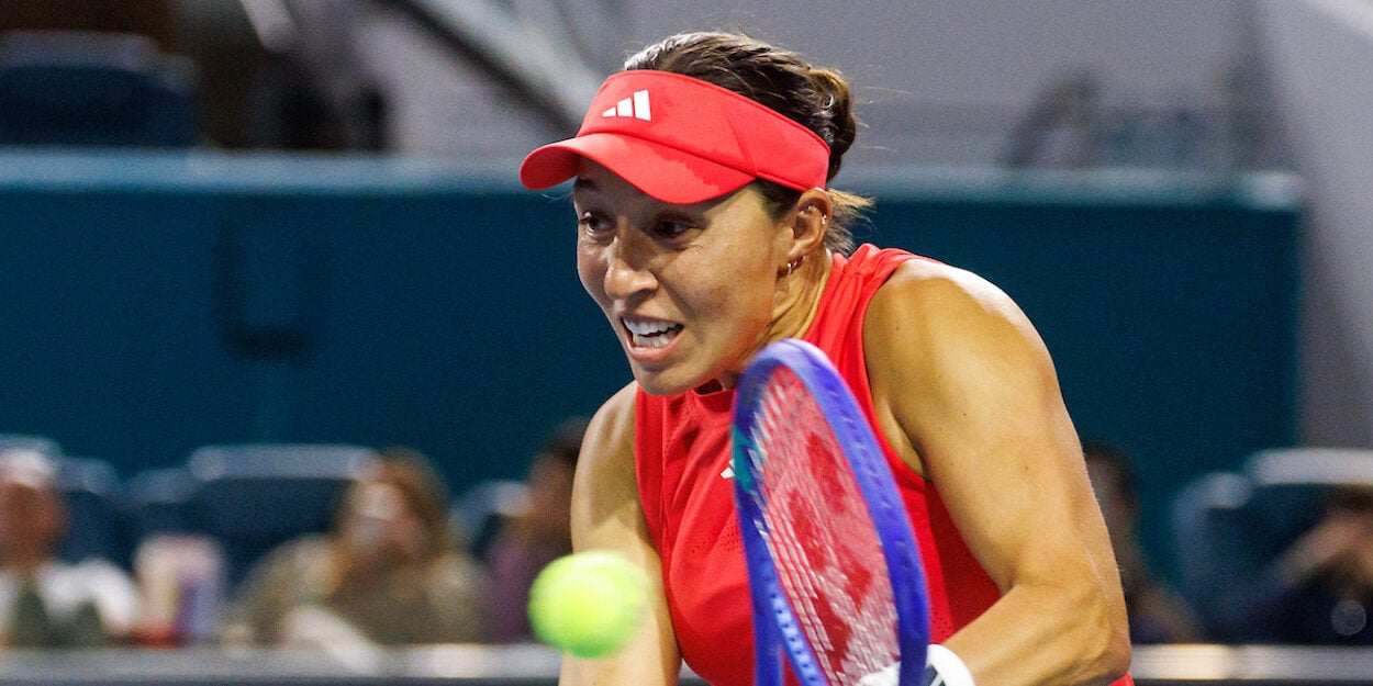 Jessica Pegula survives in Charleston, Pareja stuns in Colsanitas