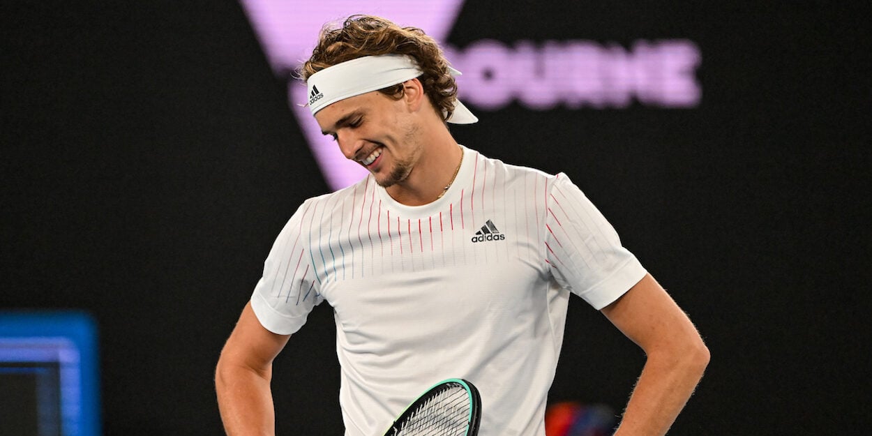 Alexander Zverev photographs ball mark in Madrid