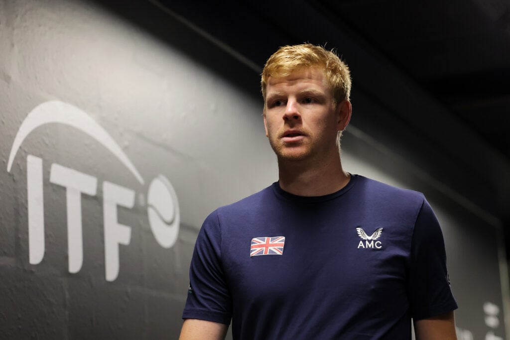 Kyle Edmund walks