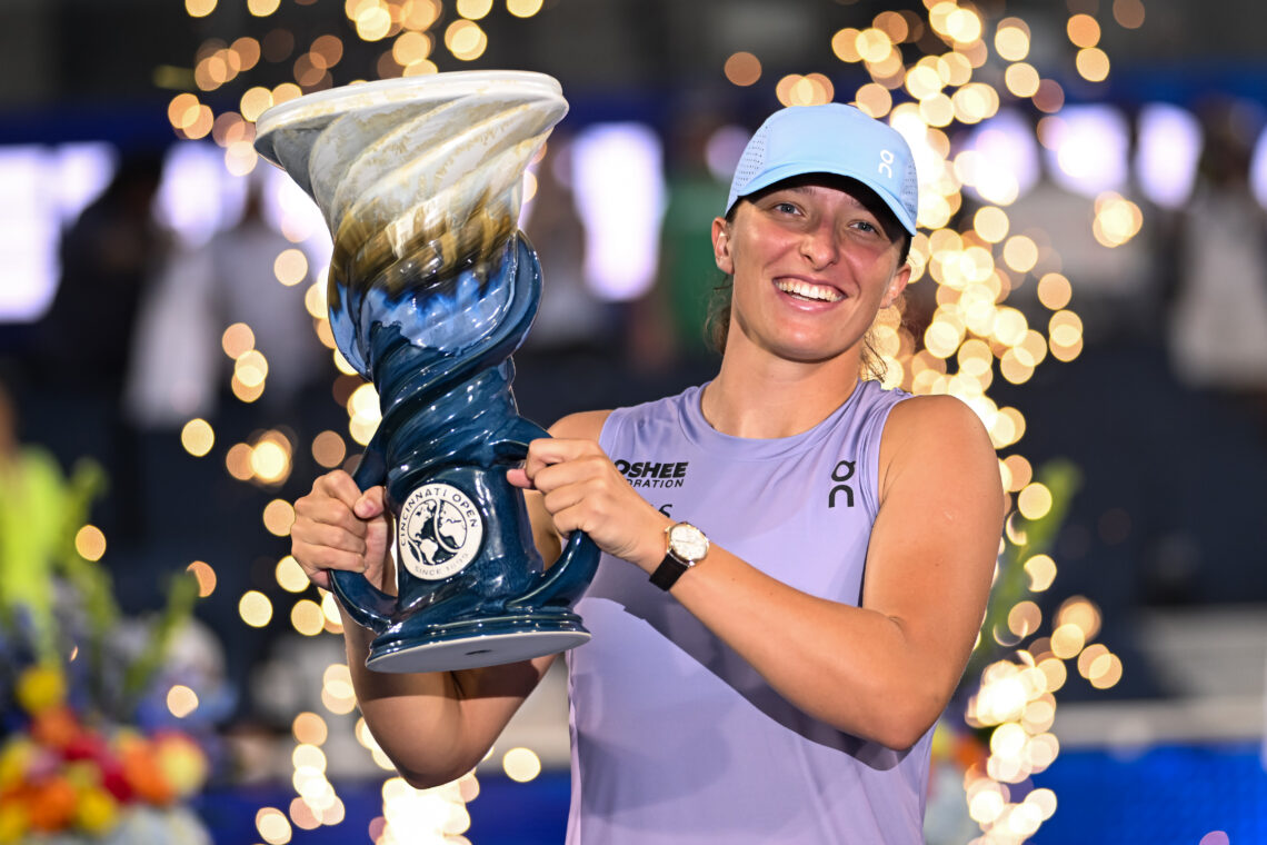 Photo by Daniel Kopatsch/Getty Images