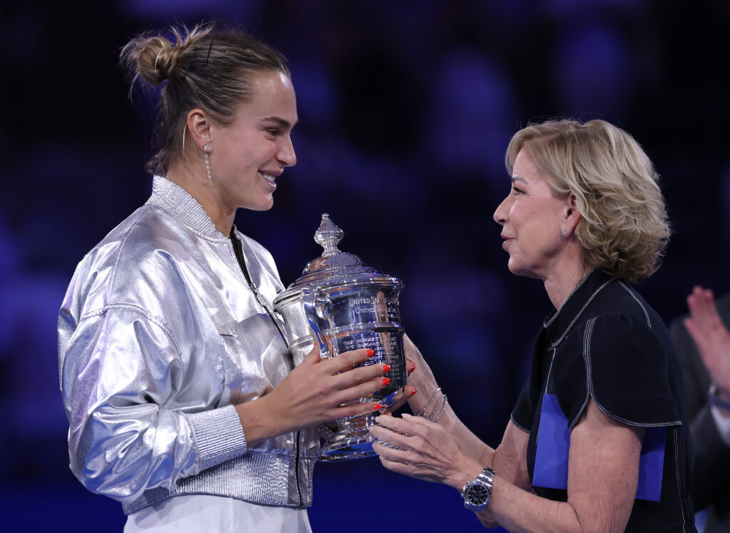 Chris Evert hands Aryna Sabalenka the US Open trophy