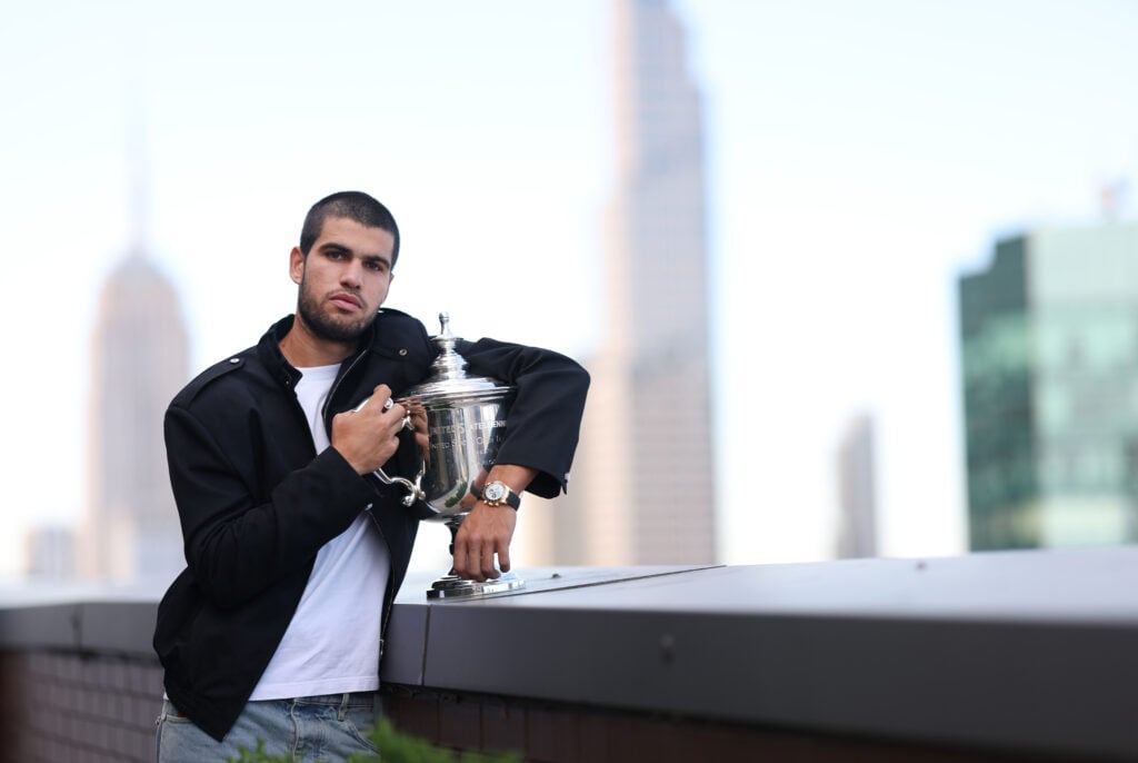 Carlos Alcaraz poses with his US Open trophy