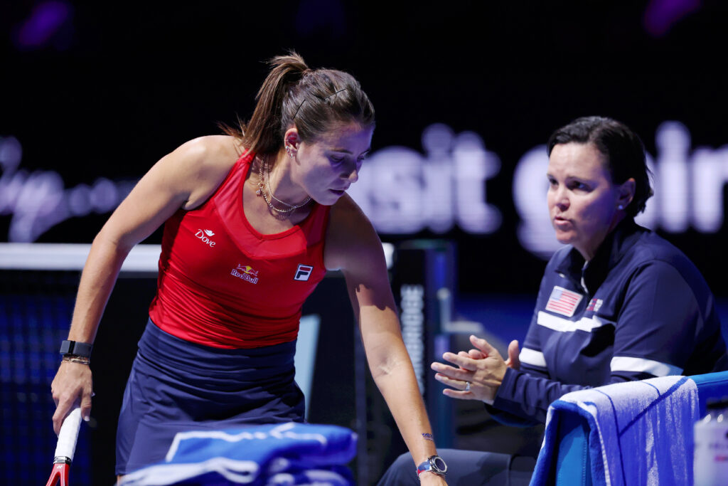 Emma Navarro and Lindsay Davenport during the Billie Jean King Cup by Gainbridge Finals 2025, Final match between Italy and USA at Shenzhen Bay Sports Centre Arena on September 21, 2025 in Shenzhen, China.