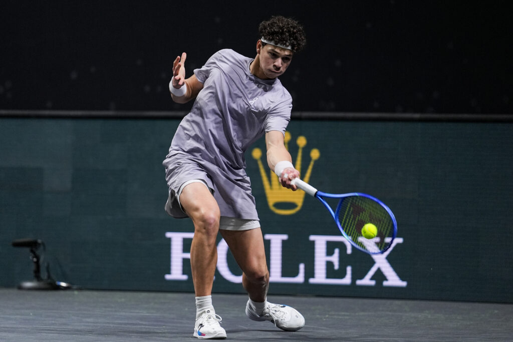Ben Shelton of the United States plays a forehand in the Men's Singles Third Round match against Andrey Rublev during day four of the Rolex Paris Masters 2025.
