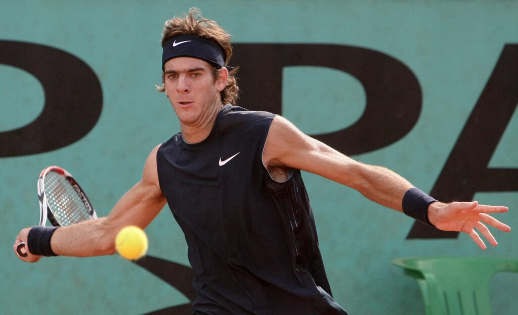 Argentine player Juan Martin del Porto hits a forehand shot to Italian player Simone Bolelli during the second round of the French Tennis Open, at Roland Garros, in Paris, on May 28, 2008.