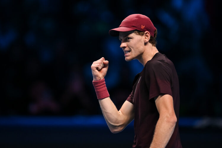 Photo by Daniel Kopatsch/Getty Images