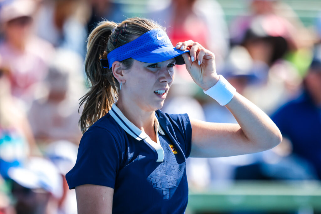 Katie Boulter of Great Britain plays against Elizabeth Mandlik of USA on Day 2 of the 2026 Kooyong Classic Elizabeth Mandlik of USA won Katie Boulter of Great Britain (6-4, 7-6).
