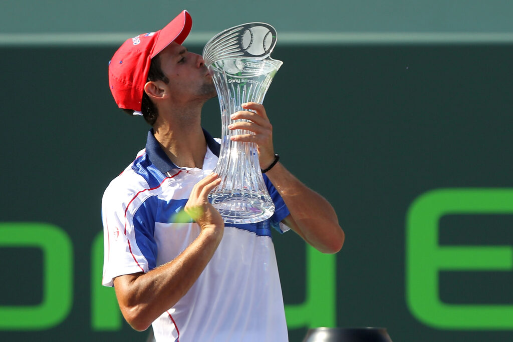 Novak Djokovic kisses the Miami Open trophy