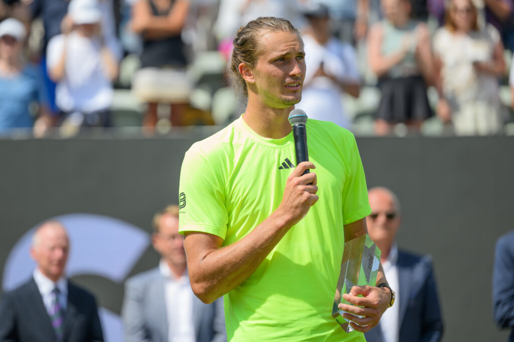 Alexander Zverev of Germany speaks to the fans after he lost the final match against Taylor Fritz of United States of Germany during day seven of the BOSS Open 2025 on June 15, 2025 in Stuttgart, Germany.
