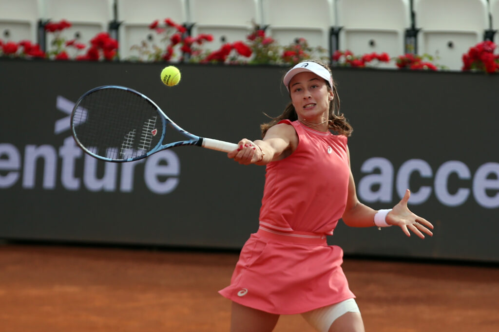 Turkiyeâs Zeynep Sonmez competes against Italyâs Jennifer Ruggeri (not seen) during a first-round match at the WTA 1000 Italian Open held on clay courts at the Foro Italico complex in Rome, Italy, on May 5, 2026.