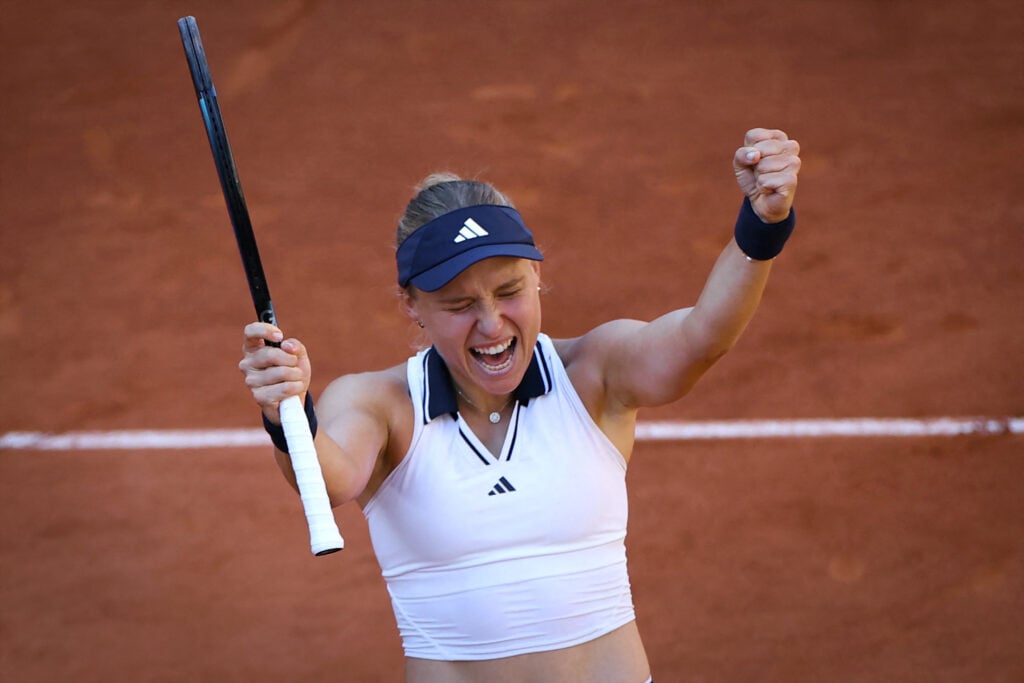 Ukraine's Yuliia Starodubtseva celebrates her victory at the end of her women's singles match against Kazakhstan's Elena Rybakina on day 4 of the French Open tennis tournament on Court Suzanne-Lenglen at the Roland-Garros Complex in Paris on May 27, 2026.