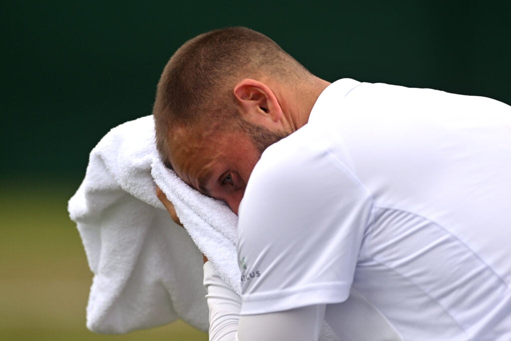 Tennis fans slam ‘absolutely shameful’ Wimbledon decision after latest official announcement