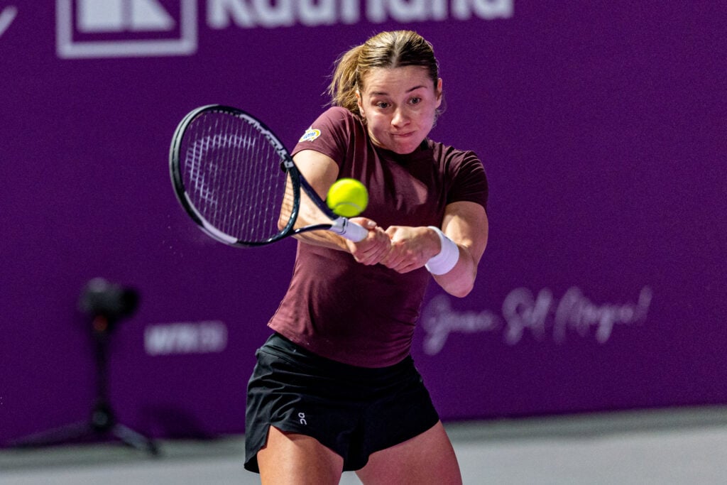 Maja Chwalinska in action against Emma Raducanu in Romania.