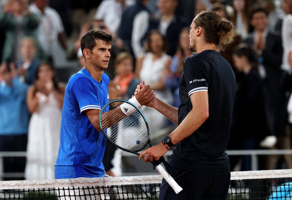 Alexander Zverev and Rafael Jodar shake hands