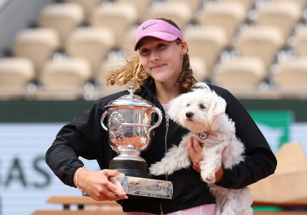 Mirra Andreeva celebrates after winning the French Open.