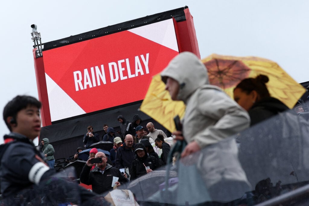 Rain delays action at Queen's in 2026.